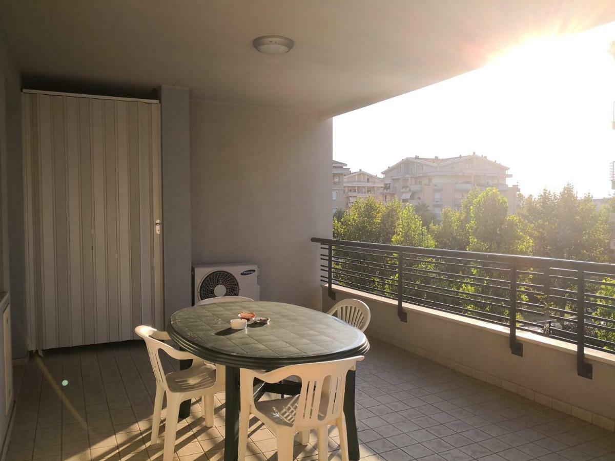 Domus Aries Montesilvano Marina Εξωτερικό φωτογραφία